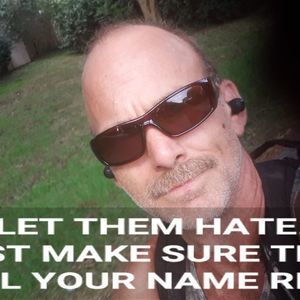 Meet your Posher, Douglas